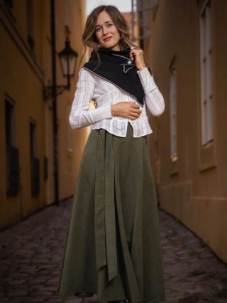 Návrh popisku na Pangeas IG: Tak nějak se ladně přesouváme z vánoční pohody zpátky do města 🍂 Nové začátky, nové plány… a...